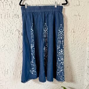 Vintage Embroidered Chambray Skirt Women’s Blue Cotton Midi Skirt Cottagecore